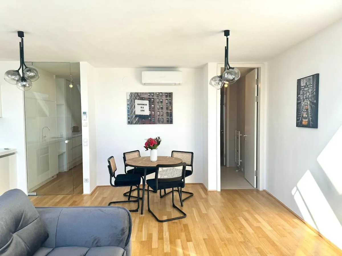 Residential Elegance: Yourvienna Classic Apartments In City Center