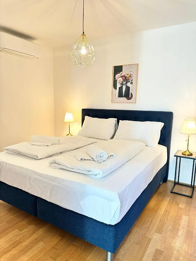 Residential Elegance: Yourvienna Classic Apartments In City Center