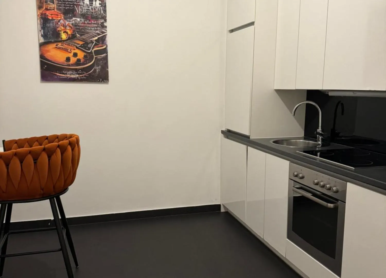 Residential Elegance: Yourvienna Classic Apartments In City Center 0*, Vienna Austria