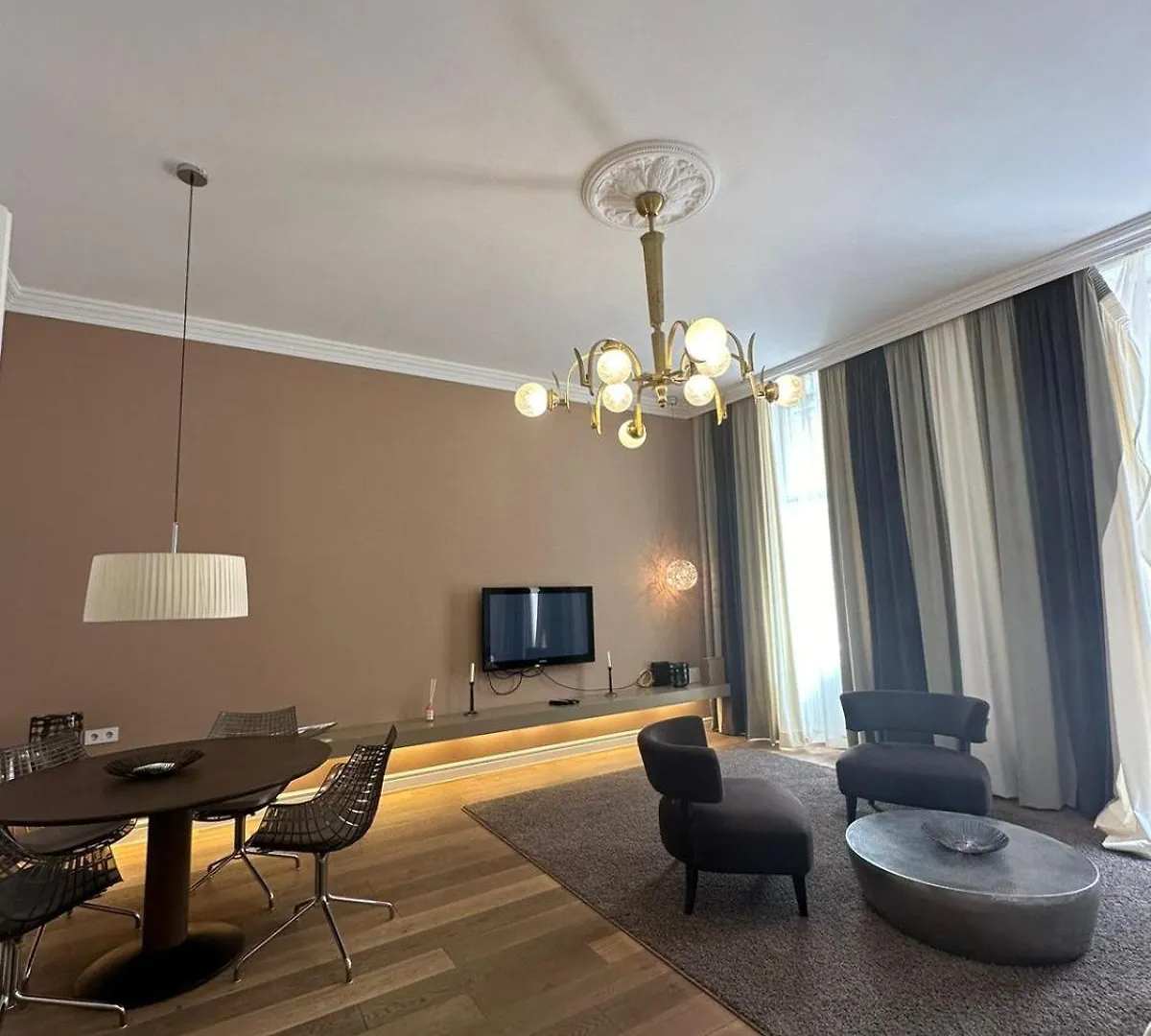 Residential Elegance: Yourvienna Classic Apartments In City Center